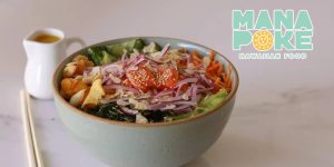 Com prato havaiano customizável, franquia Mana Poke ganha nova unidade no Sul
