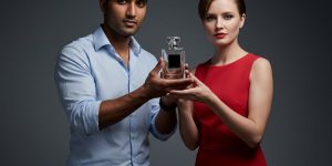 Oud Mood da Lattafa é um perfume árabe que gruda no osso